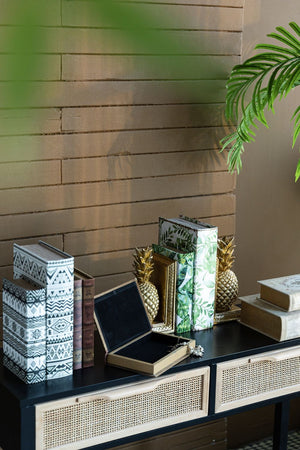 Botanical And Book Boxes (Set of 2) - White / Green