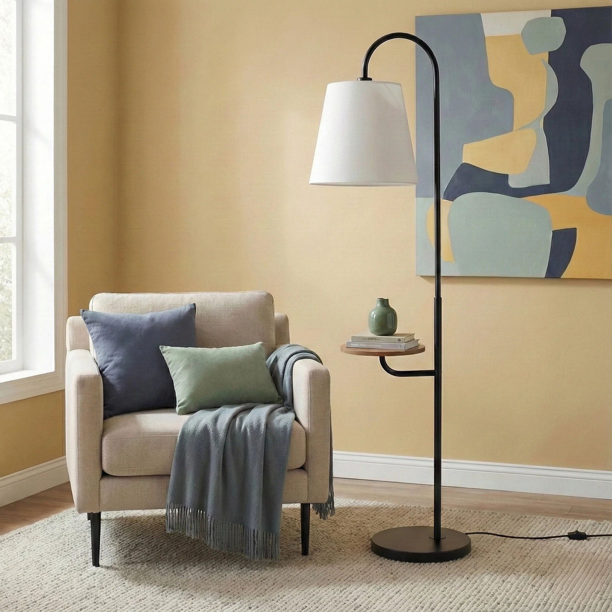 Seoul - Floor Lamp With Rotary Switch Wood Table Base - Black / White