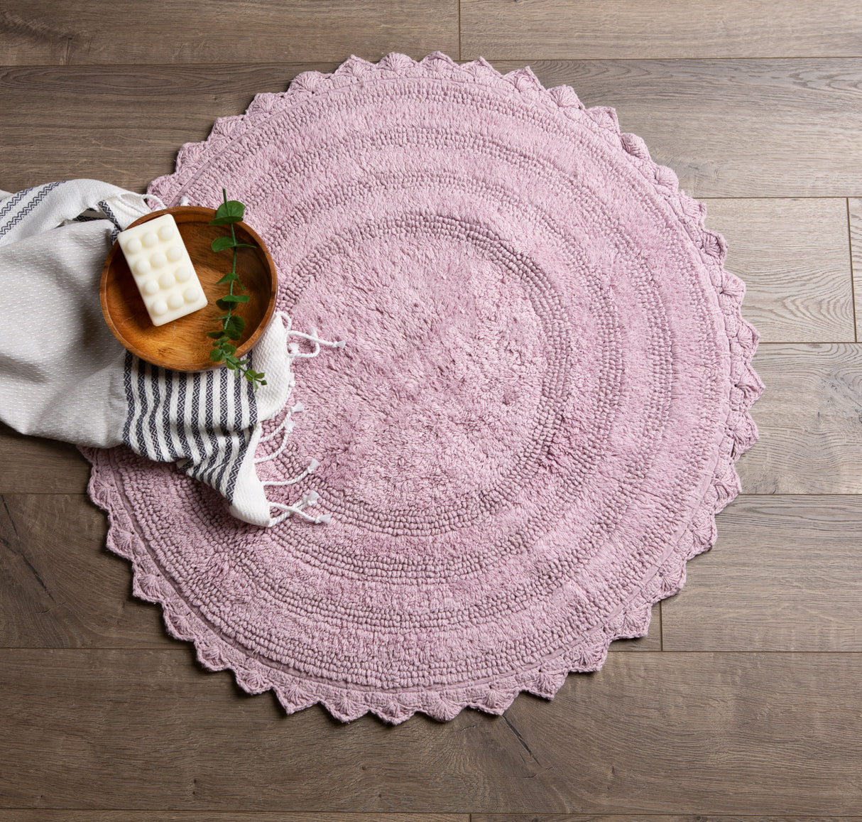 DII Crochet Bath Mat, Round, 27.5" Diameter, Mauve