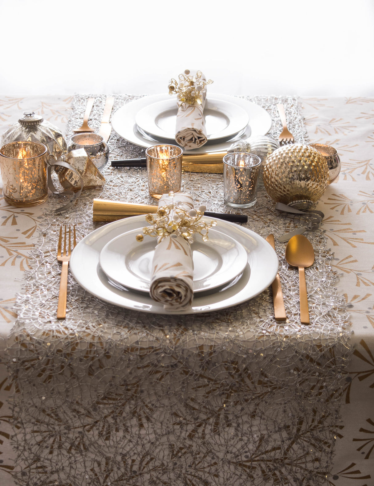 DII Sequin Mesh 16x120" Table Runner, Silver