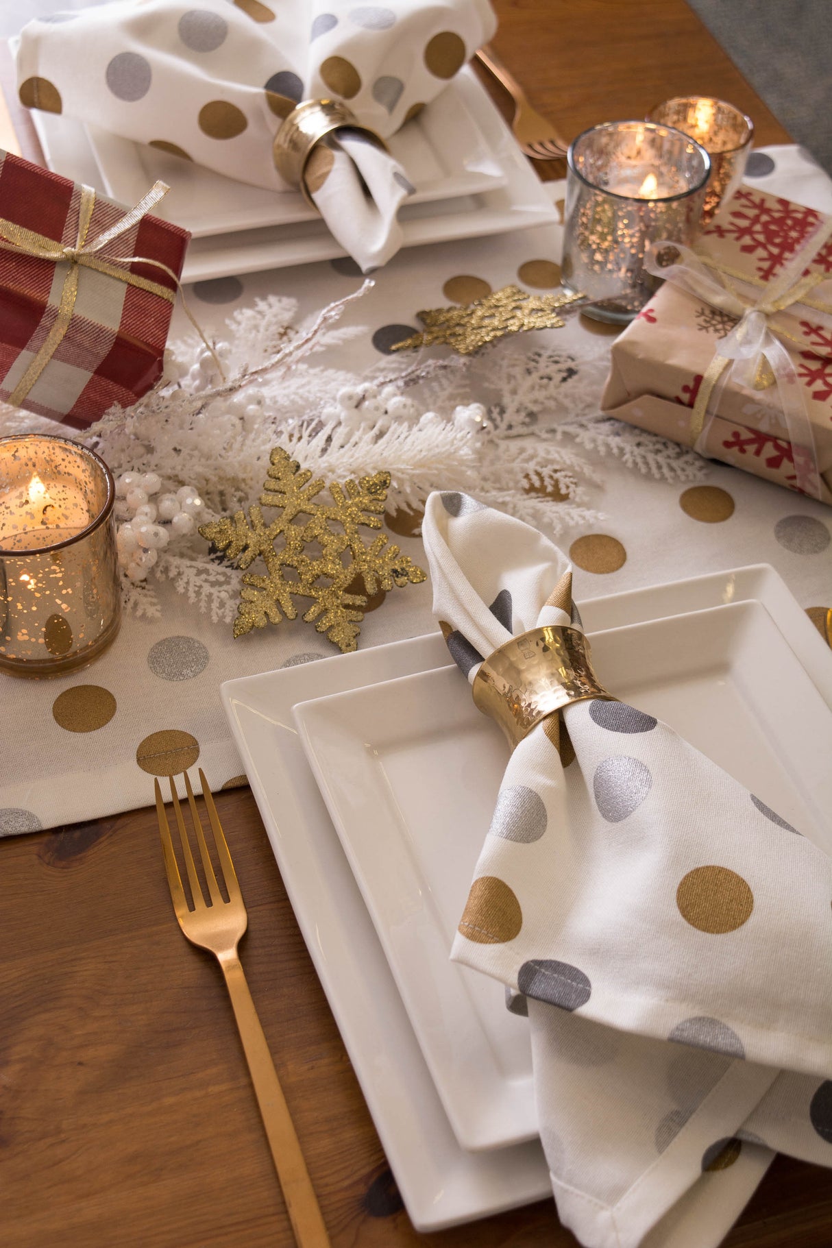 DII Decorative Holiday Napkin Ring Set, 6 Piece, Hammered Gold