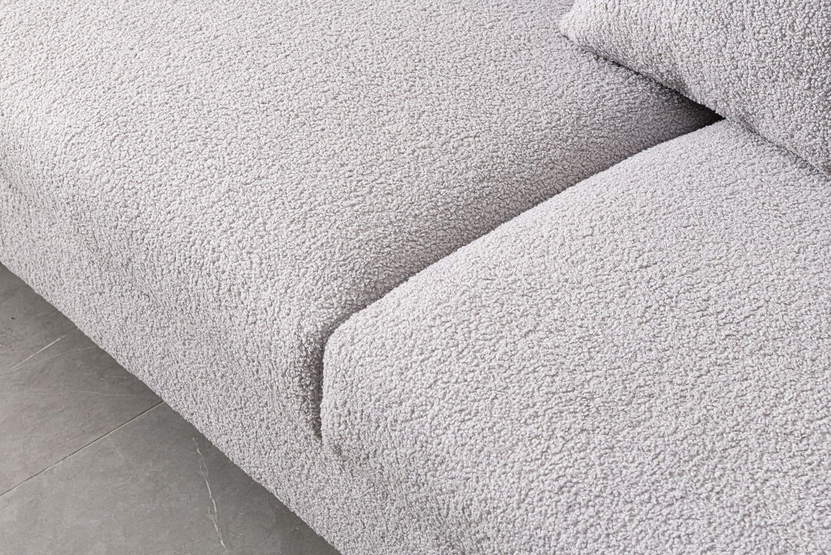 Modern Luxurious And Comfortable Upholstered Sofa