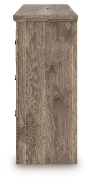 Rusticott - Seven Drawer Dresser
