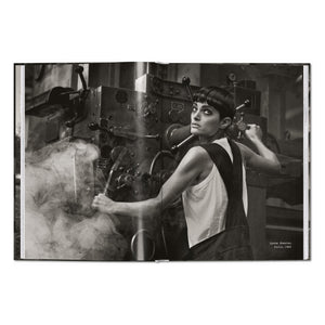 Peter Lindbergh. Untold Stories (English)