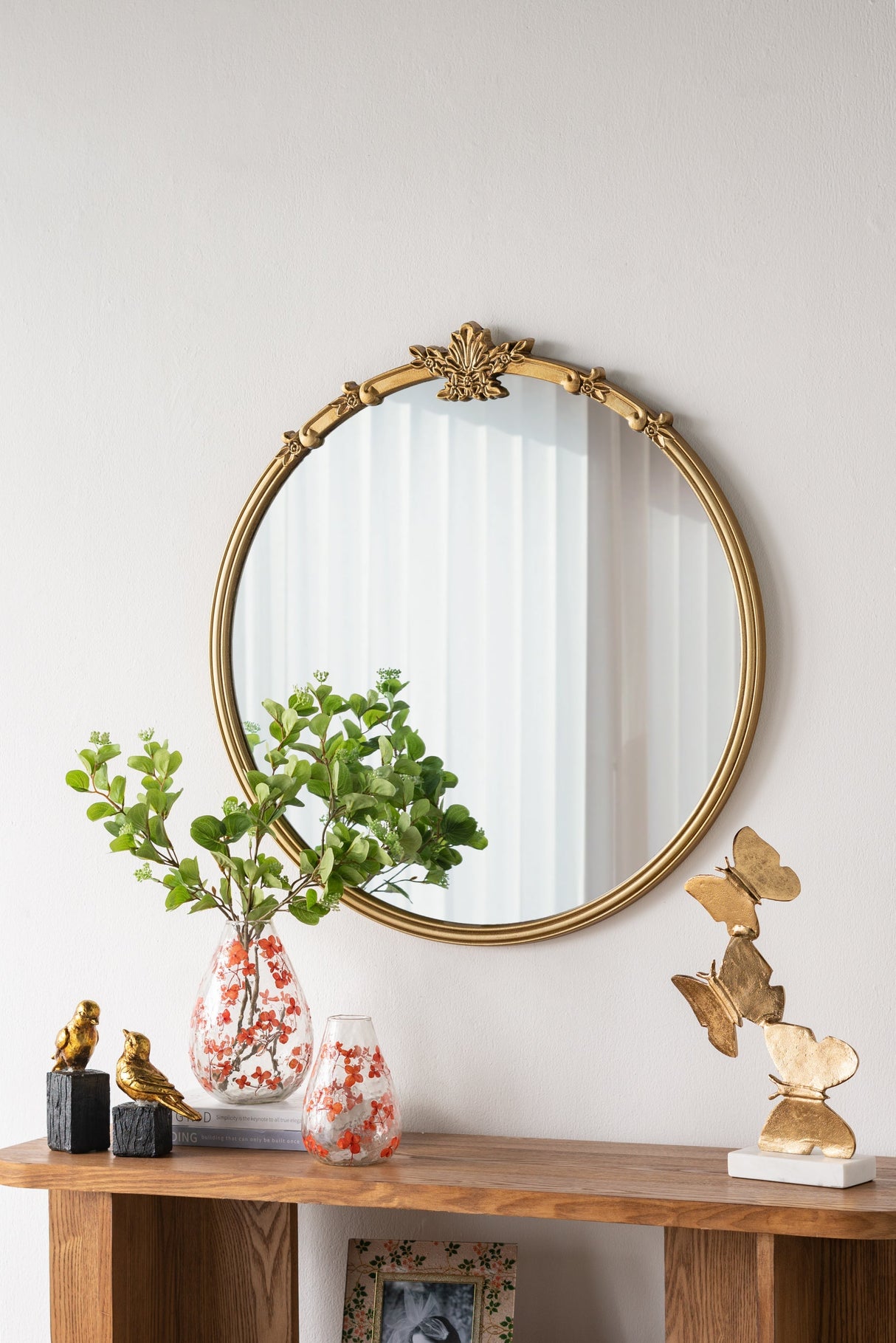 30x31" Round Wall Mirror with Gold Finish and Decorative Leaf Crest