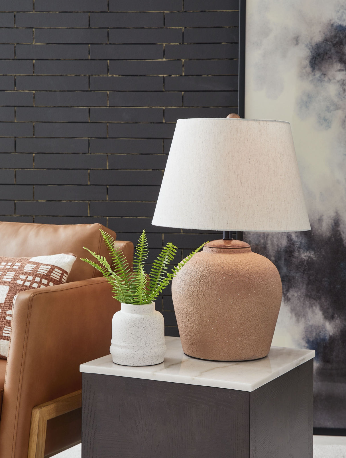 Scantor - Metal Table Lamp - Rust