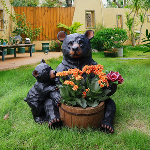 Outdoor Garden Sculpture Bear Flower Pot Planter