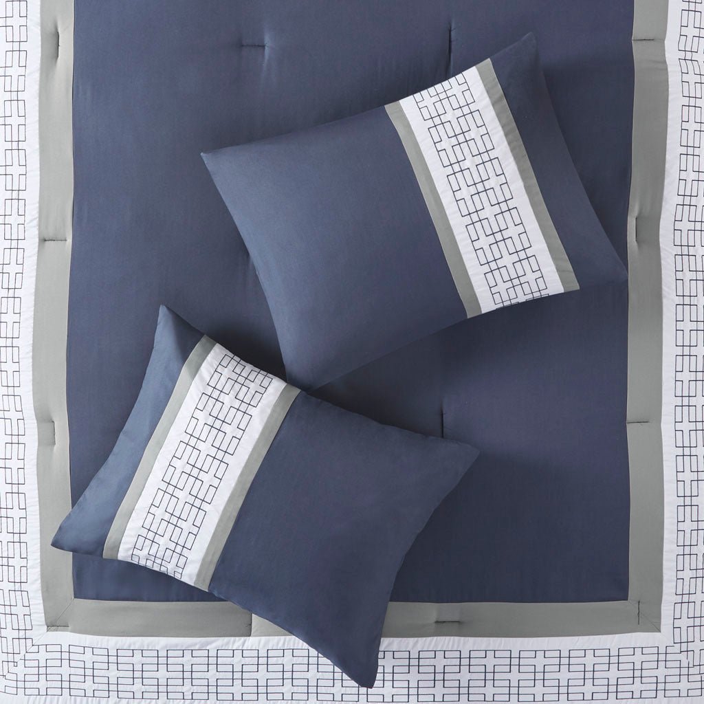 8 piece queen embroidered comforter set - Tuesday Morning - Quilts & Comforters