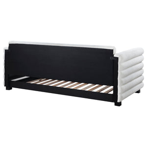 Fandango - Upholstered Twin Day Bed With Trundle - White