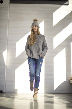 Pistil Women's Diva Gray Winter Beanie