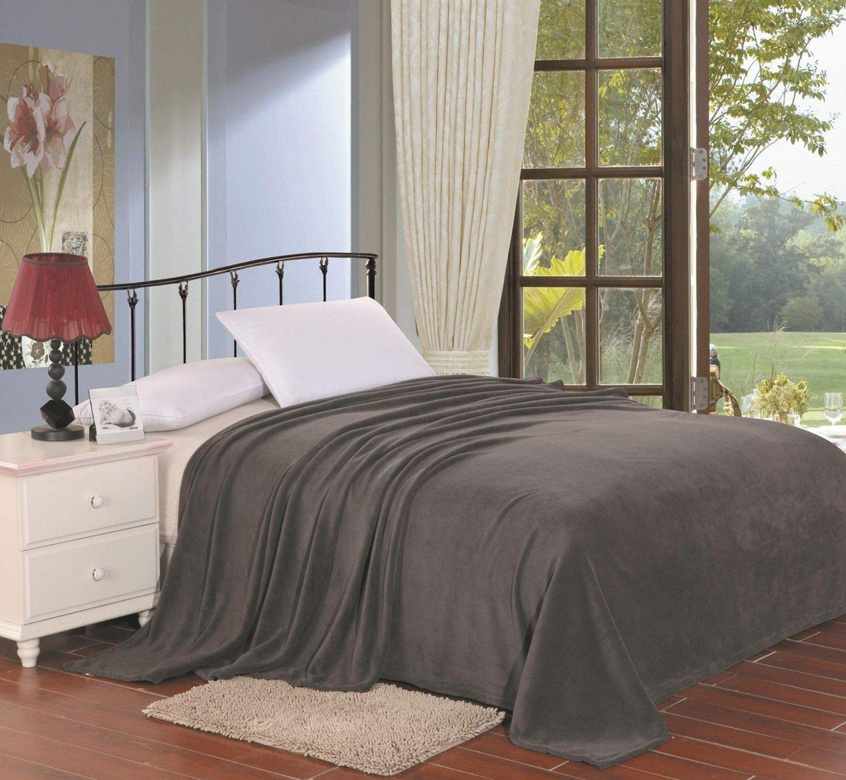 Decor&More Home Essentials Solid Microplush Blanket