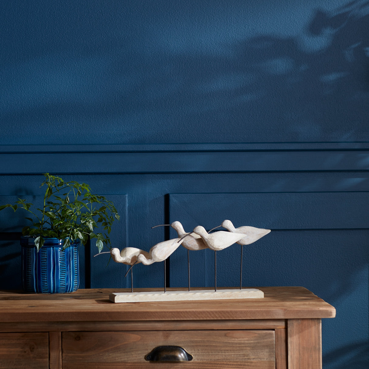 Wooden sea bird sculpture 13"l