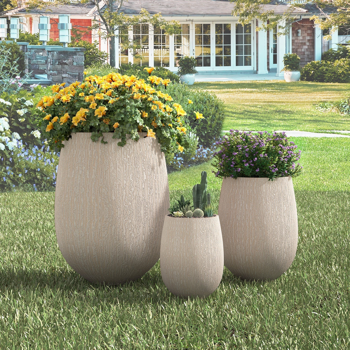 U_Style Egg-Shaped Lightweight MGO Outdoor Planter Set of 3