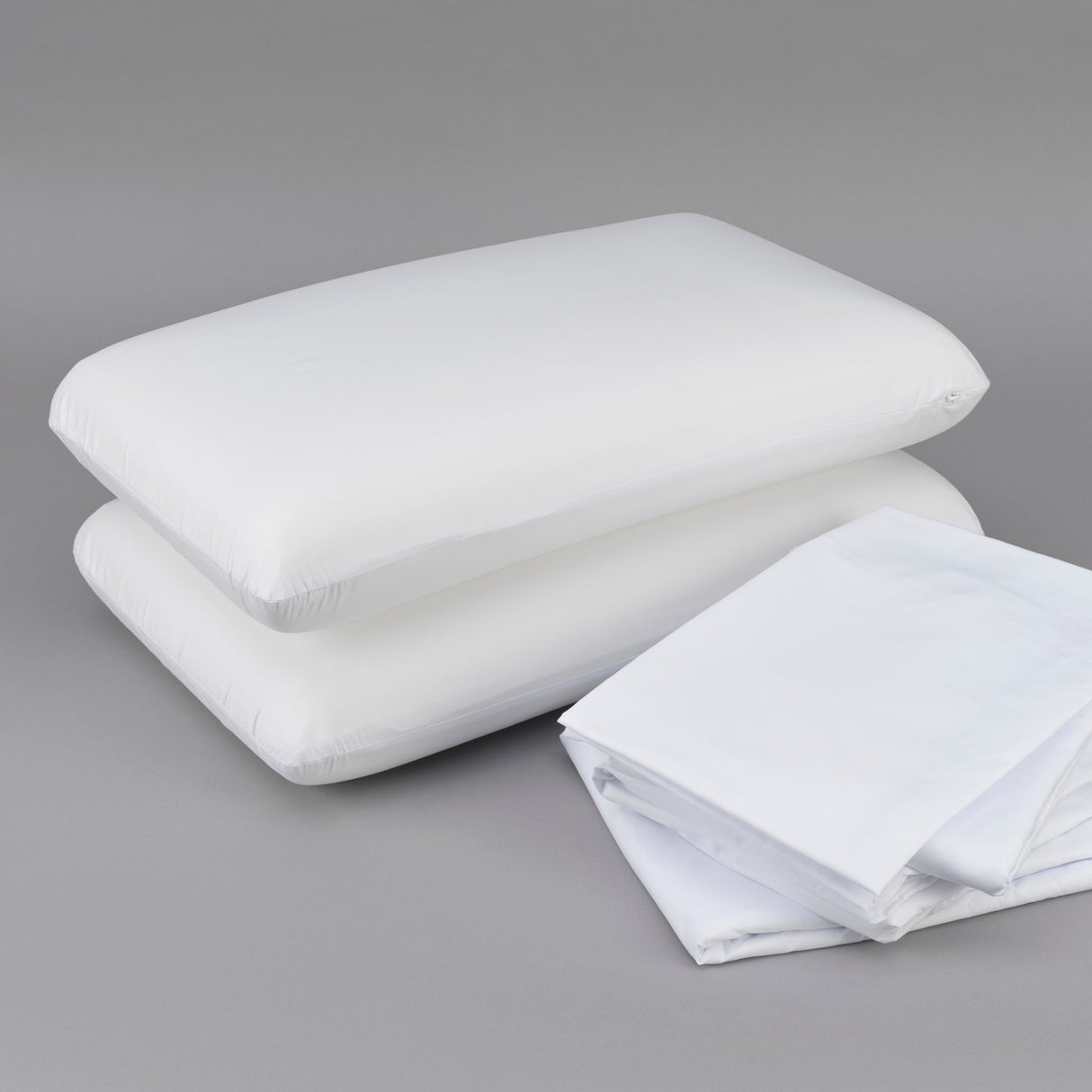Heiq cooling  bedding bundle: memory foam pillows, sheet set, mattress protectors