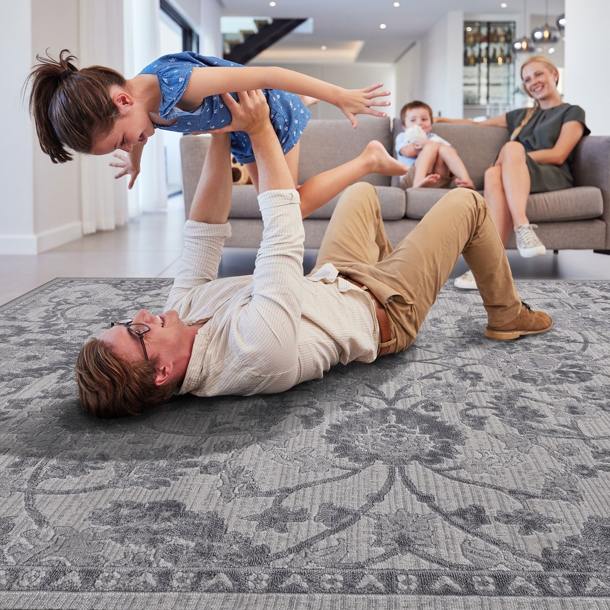 NAAR MARFI Collection Oriental Non-Shedding and Stain Resistant Area Rug