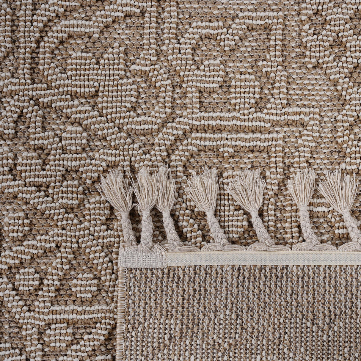 Naar guros collection medallion indoor/outdoor area rug