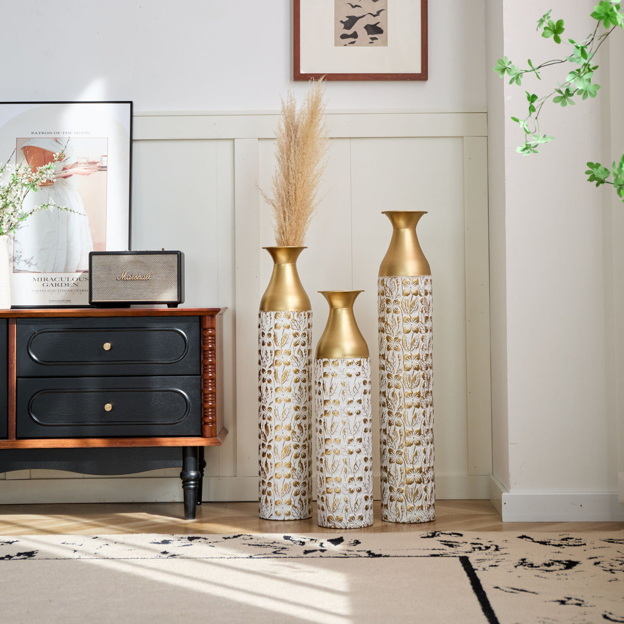 Mother's Day Gift Set Gilded White 3D Relief Flower Metal Vase Set - White / Gold