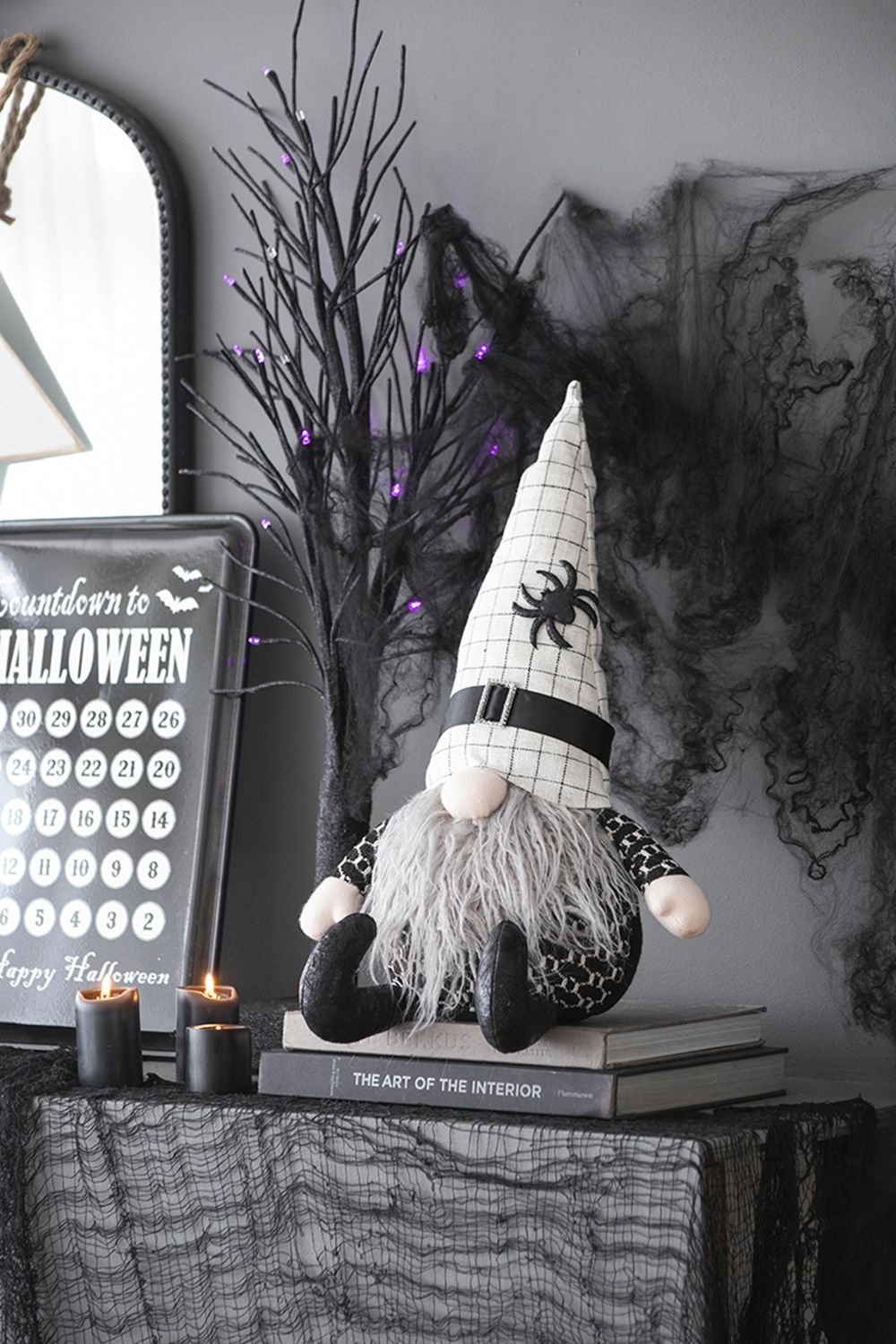 Sitting Gnome With Hat Spider, For Halloween Decor