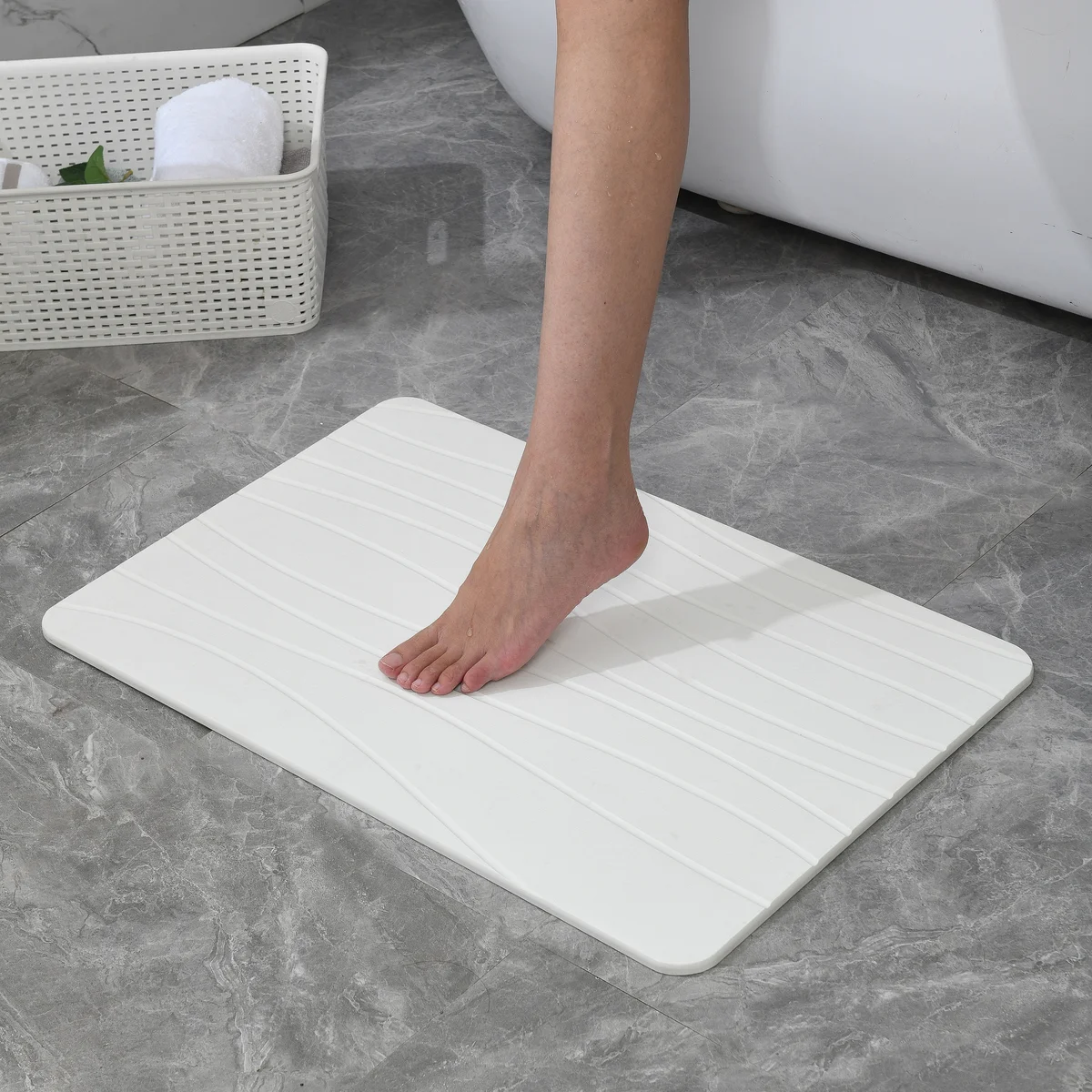 24'' x 15'' Diatomaceous Quick-Drying Stone Bath Mat