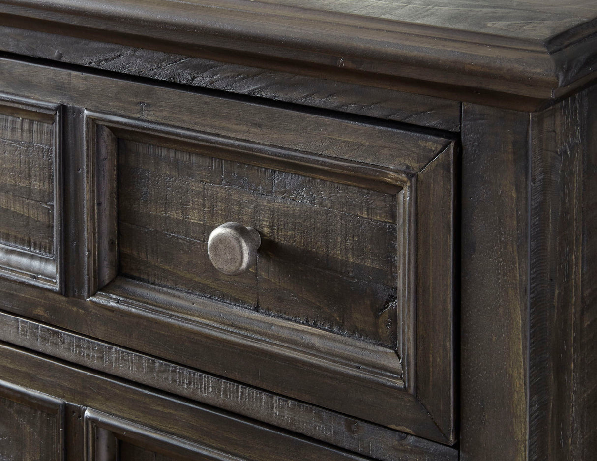 Calistoga - 9 Drawer Dresser