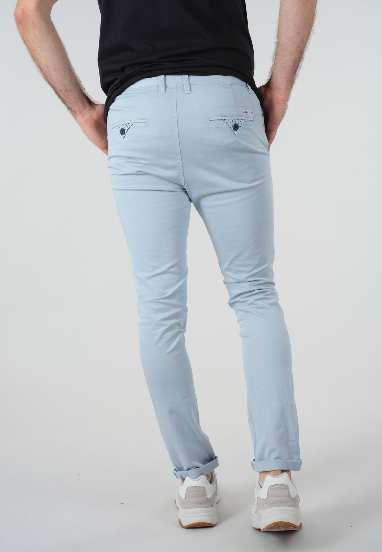Deeluxe Bakery Chino Pants