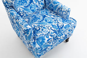 Upholstered Accent Chair with Blue and White Porcelain Print Linen Fabric