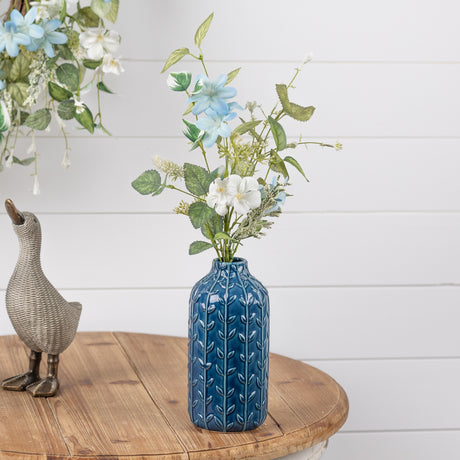 Ceramic leaf vase (set of 2)