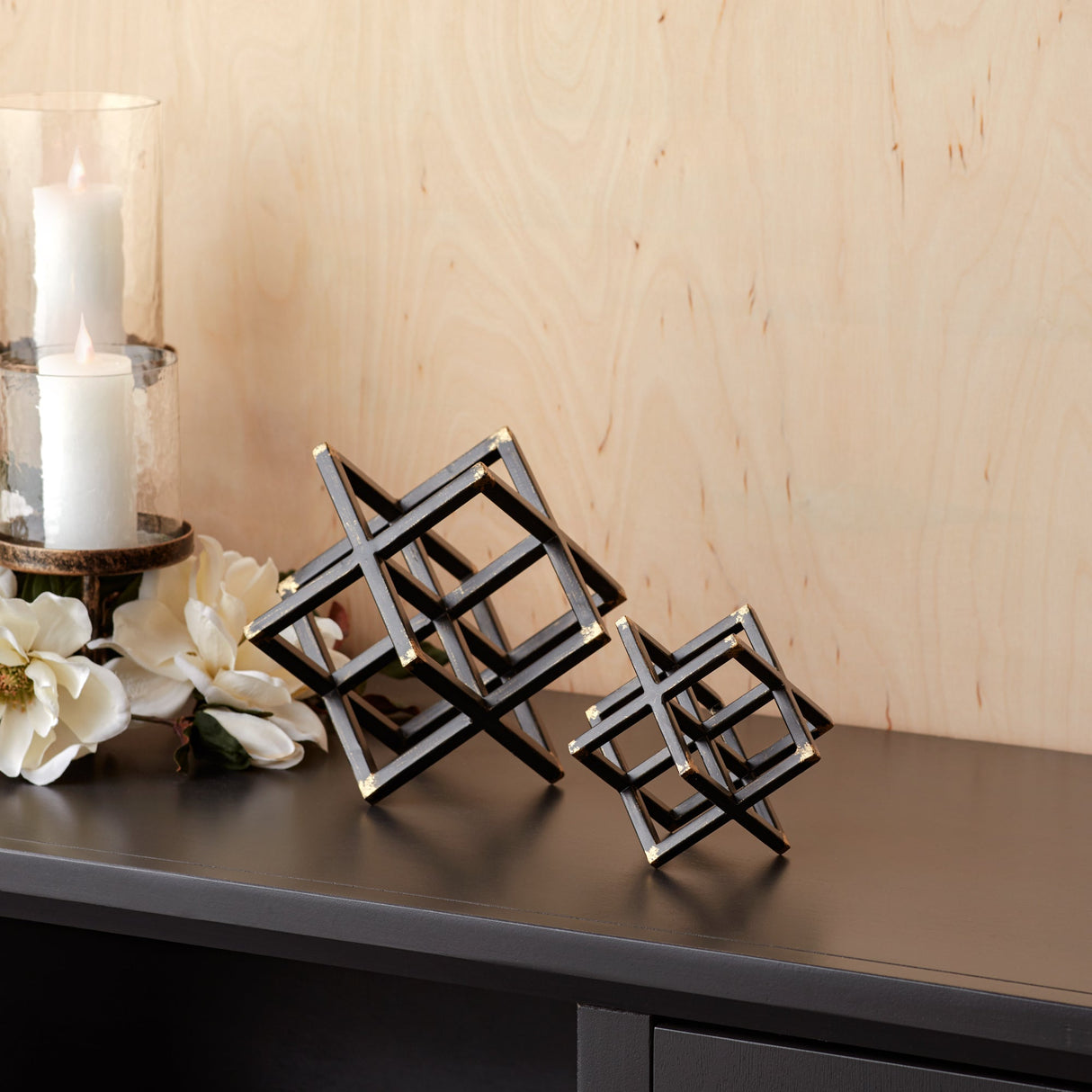 Modern Metal Star Sculpture (Set of 2)