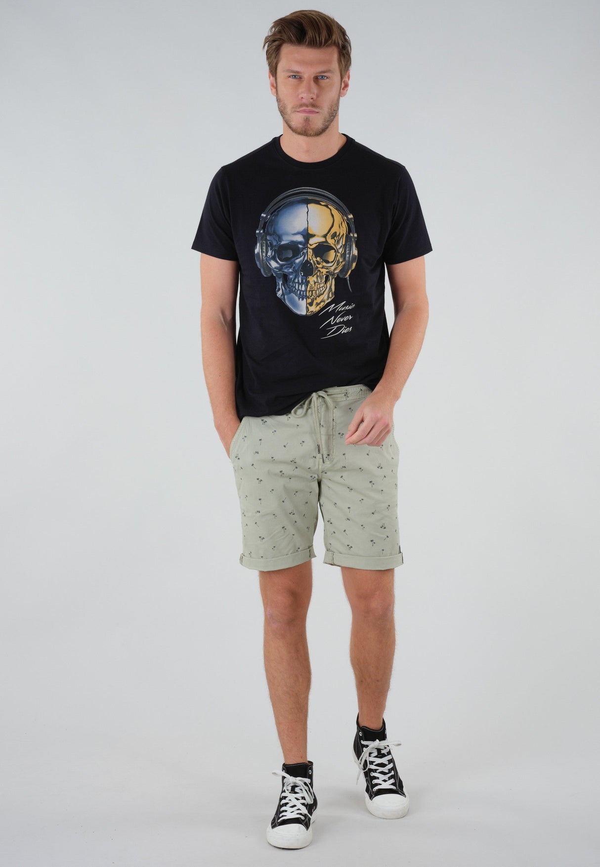 Deeluxe Cloud Shorts