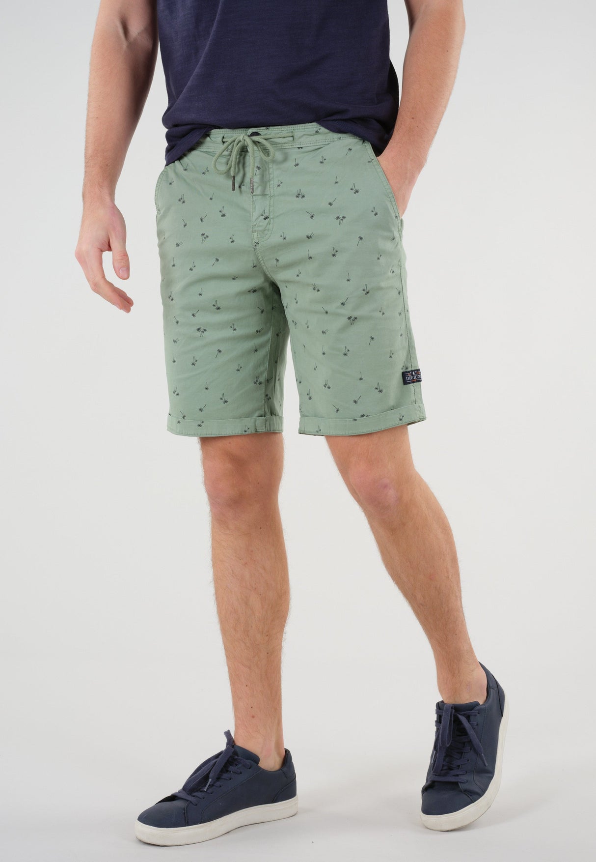 Deeluxe Cloud Shorts