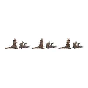 Royal lounging frog figurine (set of 6)