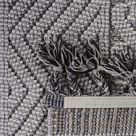 NAAR Guros Collection Geometric Indoor/Outdoor Area Rug