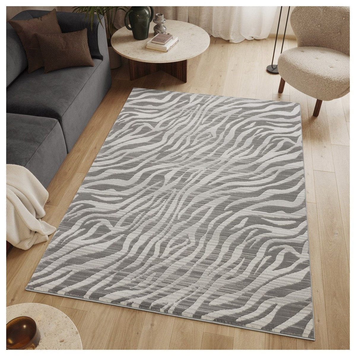 Geometric Area Rug with 3D Effect - Ivory / Gray