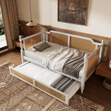 Traditional Style Rattan Twin Size Daybed with Twin Trundle