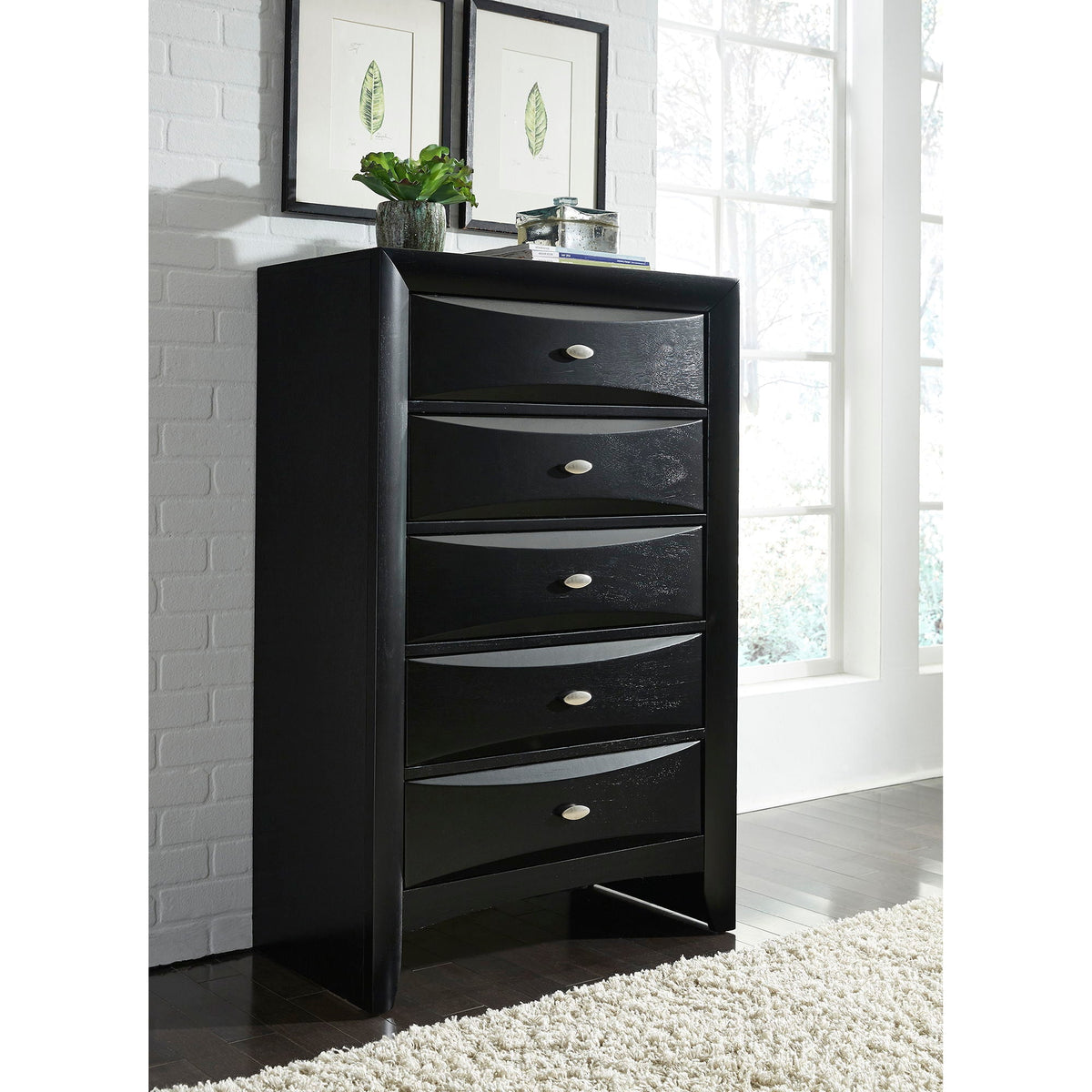 Lucille - Chest With Spacious Drawers