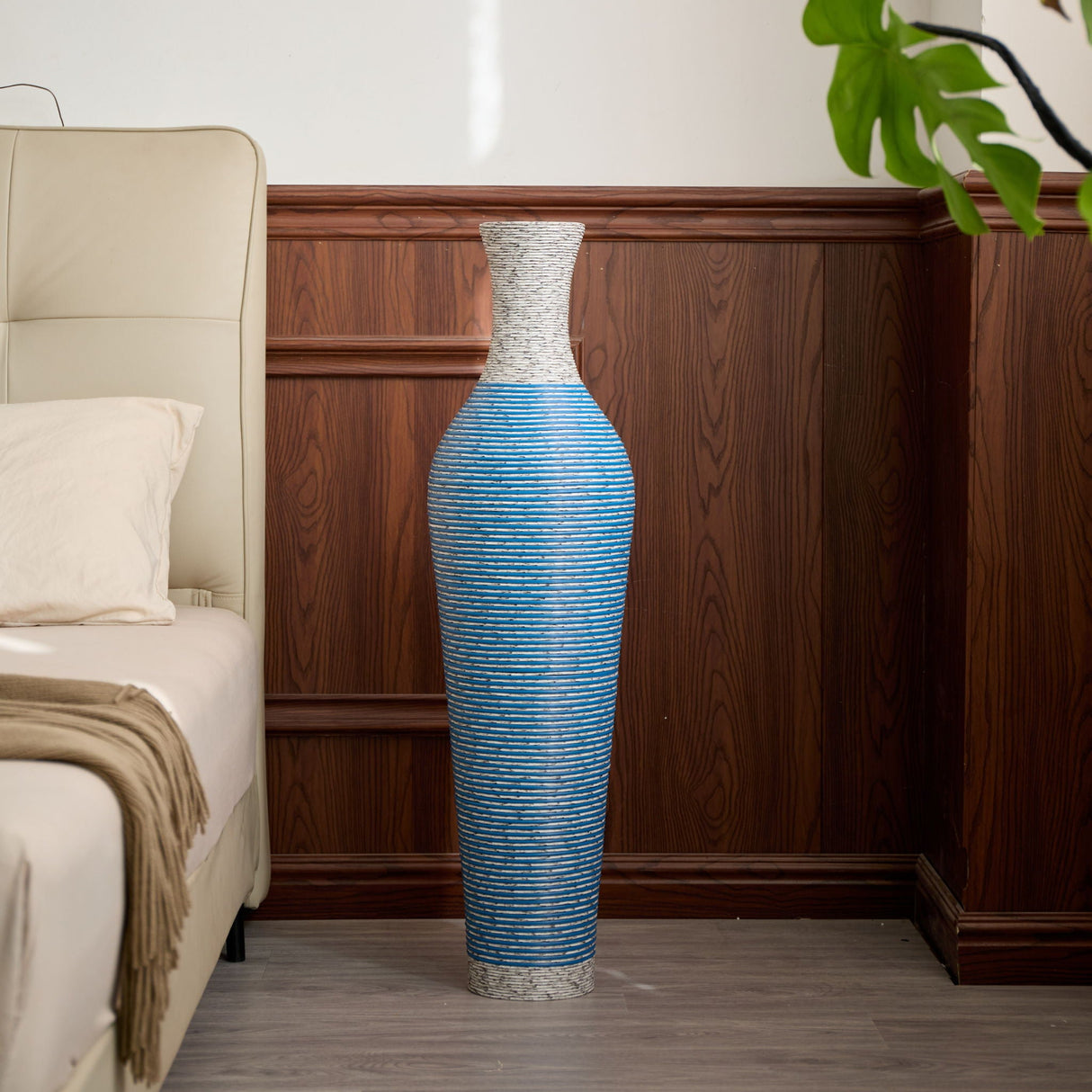 Classic And Neat Floor Vase, High Independent Flower Stand (Set of 3)