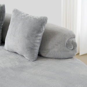 Modern Curved Sofa With Pillows