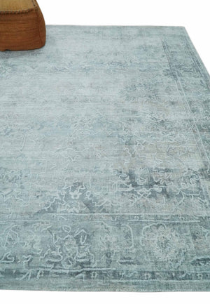 8x10 Ivory, Gray and Charcoal Traditional Erased Handmade Blended Wool Area Rug