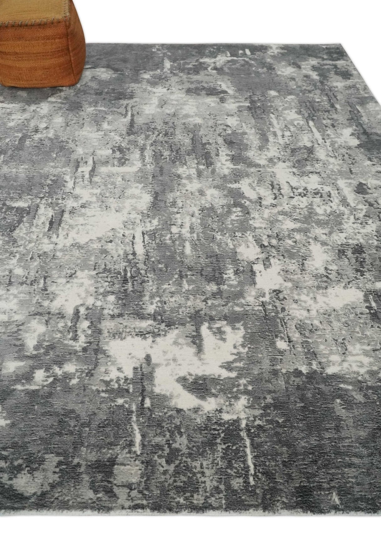 8x10 Modern Abstract Blended wool and Art silk Ivory, Silver and Charcoal Hand Loomed Area Rug