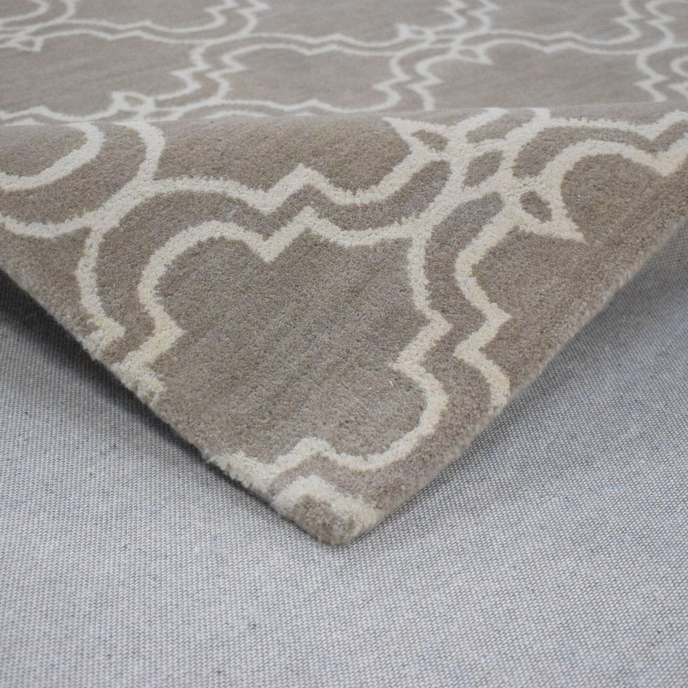 Modern Geometrical Hand Tufted Silver Wool 8x10 Area Rug