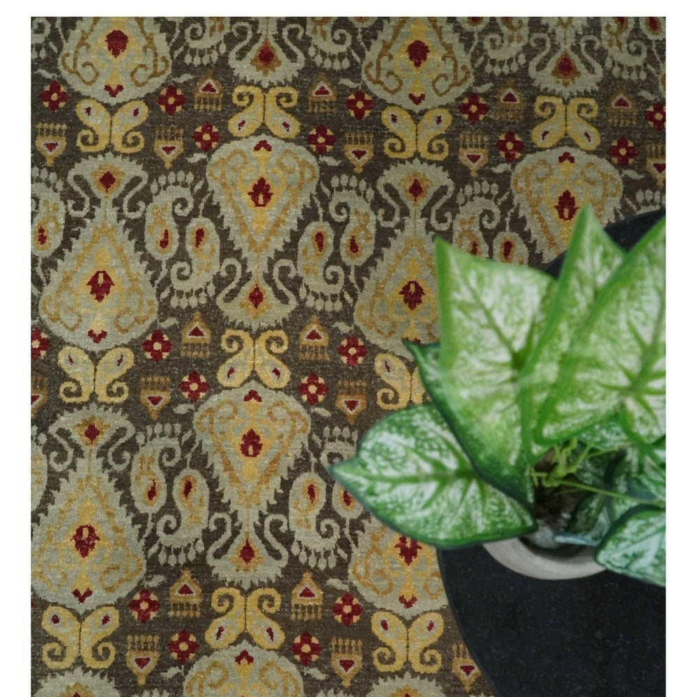 8x8 Round Fine Hand Knotted Brown and Beige Traditional Style Antique Wool Rug
