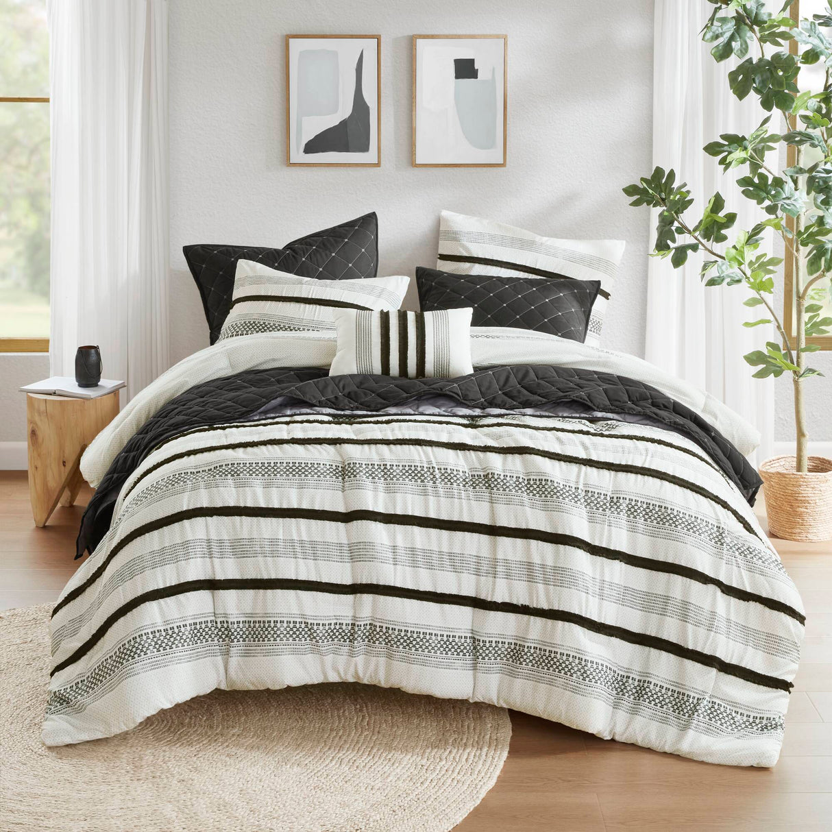 7 Piece Stripe Comforter and Quilt Set - King/Cal King