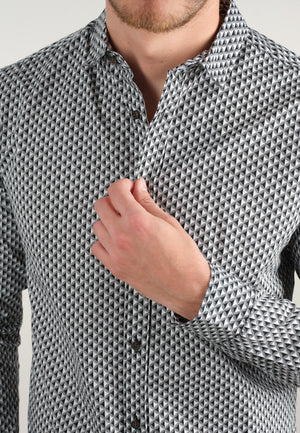 Deeluxe Design Long Sleeved Shirt