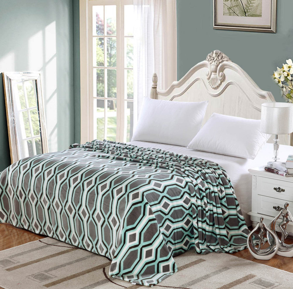Faith, Hope, Love Home Decor Ultra Lush Extra Soft Microplush Lauren Blanket