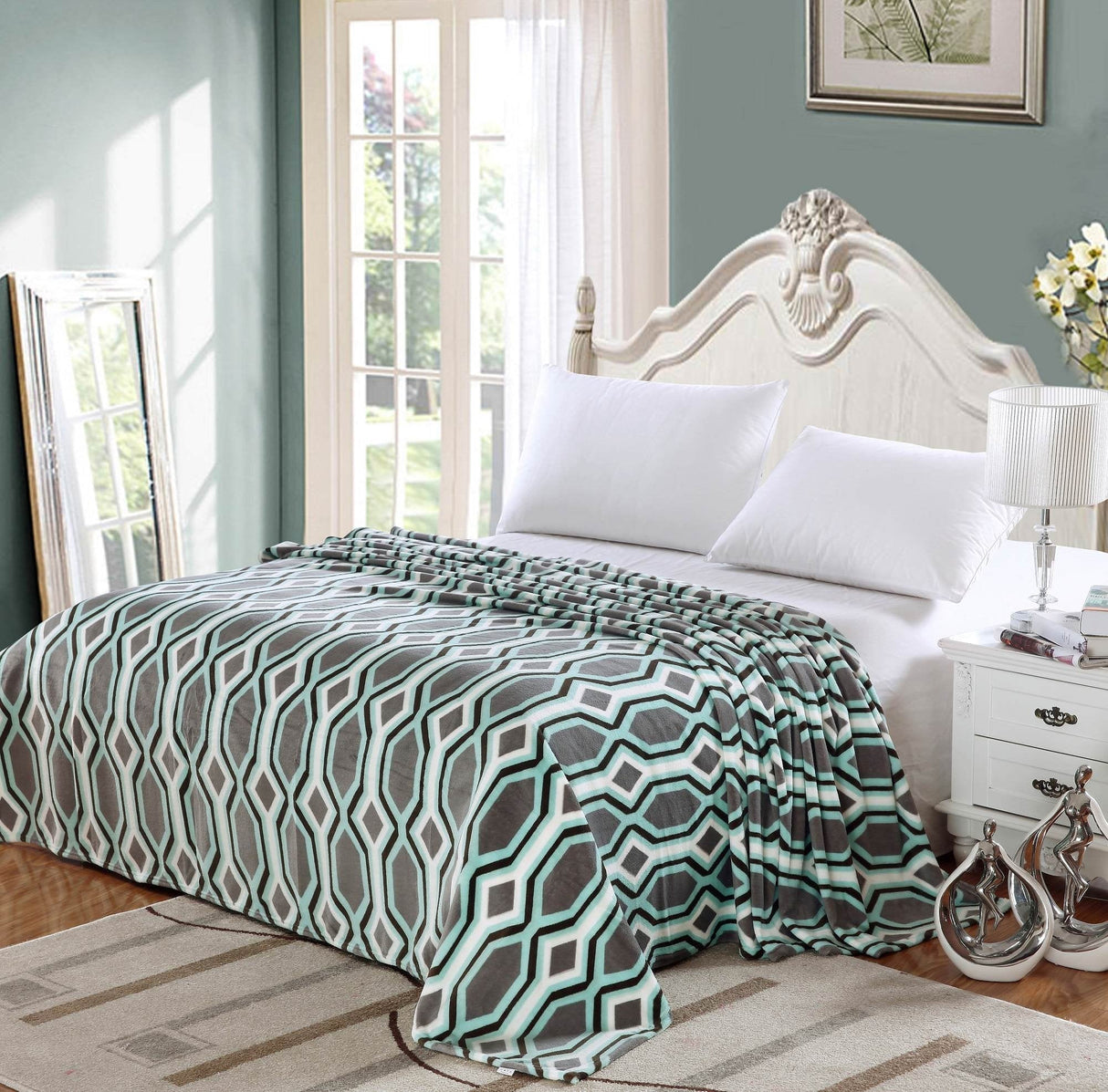 Faith, Hope, Love Home Decor Ultra Lush Extra Soft Microplush Lauren Blanket