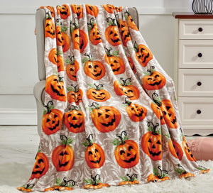 Happy Halloween Microplush Throw Blanket (50 X 60 Inch) - Pumpkins