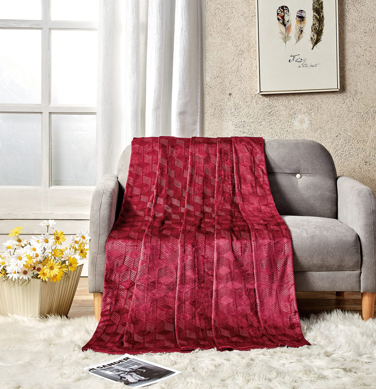 Ultra Plush by Decor&More Amrani Chevron Arrow Jacquard Microplush Blanket
