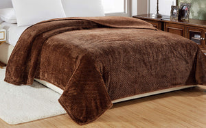 Decor&More Home Essentials Popcorn Textured Microplush Blanket