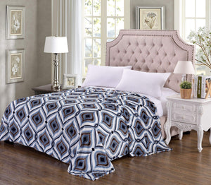 Decor&More Home Essentials Jessica Printed Microplush Blanket