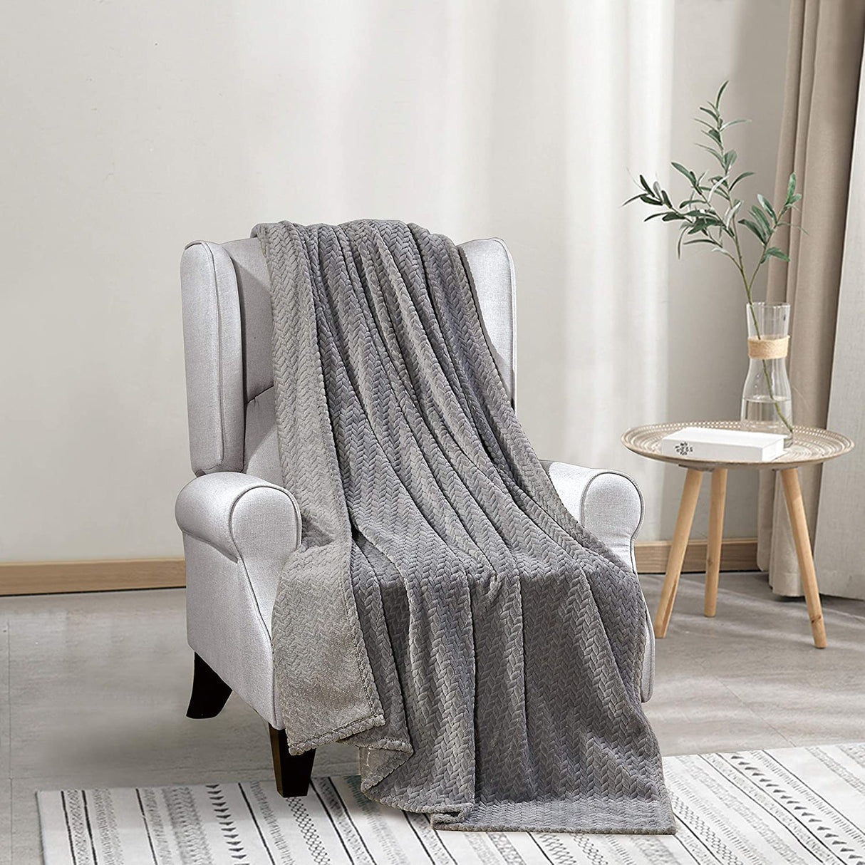 Noble house extra heavy chevron braided throw blanket (50" x 60")